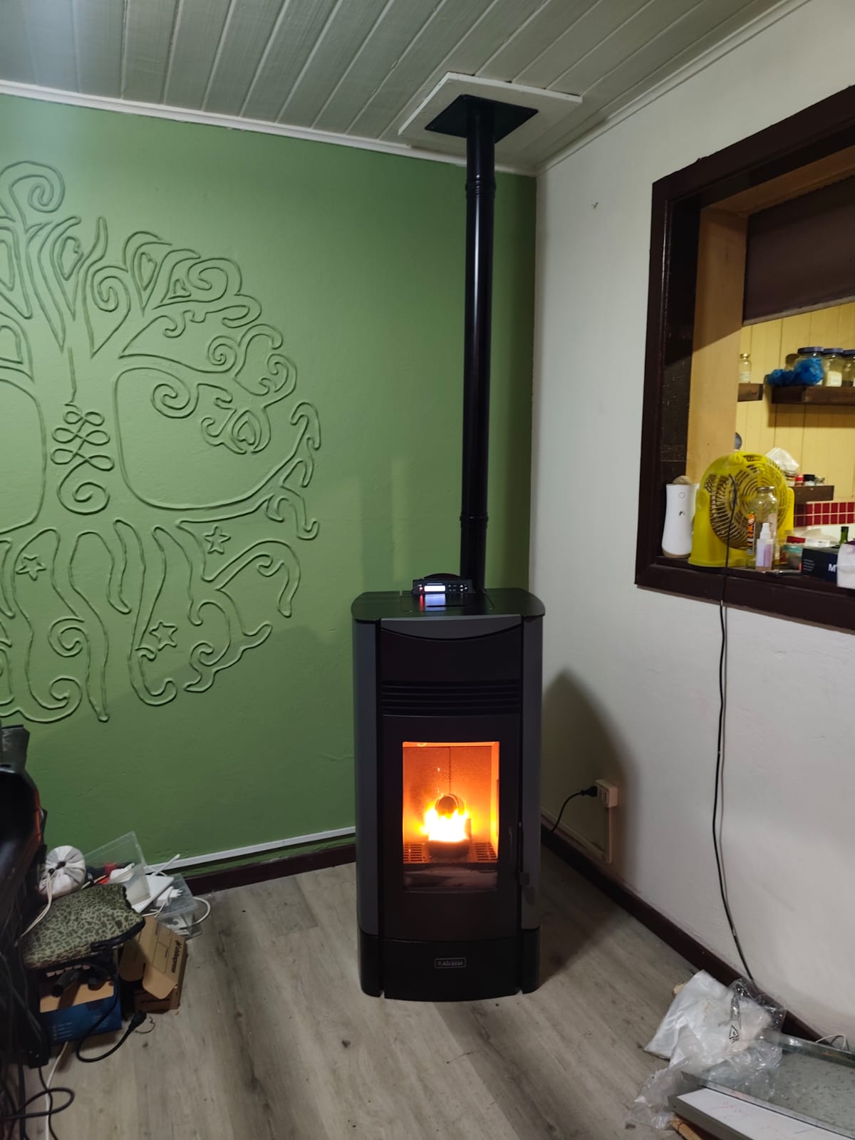 Estufa a pellet moderna